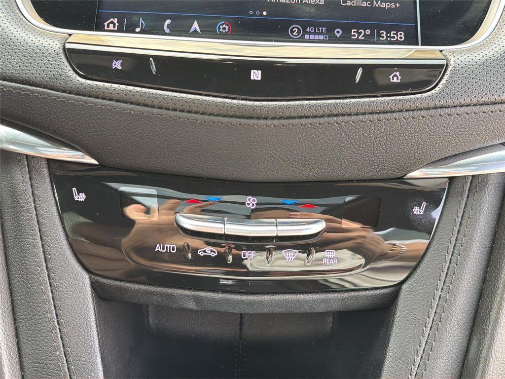 used 2021 Cadillac XT5 car, priced at $28,897