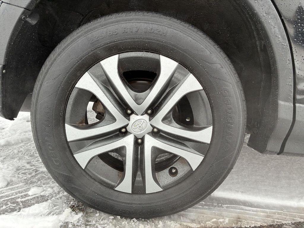 used 2018 Toyota RAV4 car