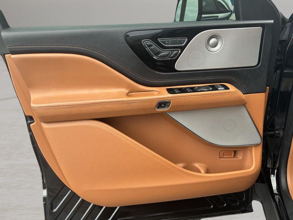 used 2020 Lincoln Aviator car, priced at $38,346