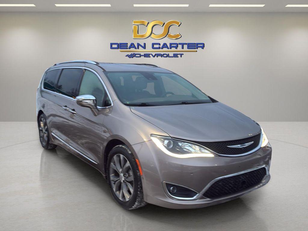 used 2018 Chrysler Pacifica car, priced at $17,497