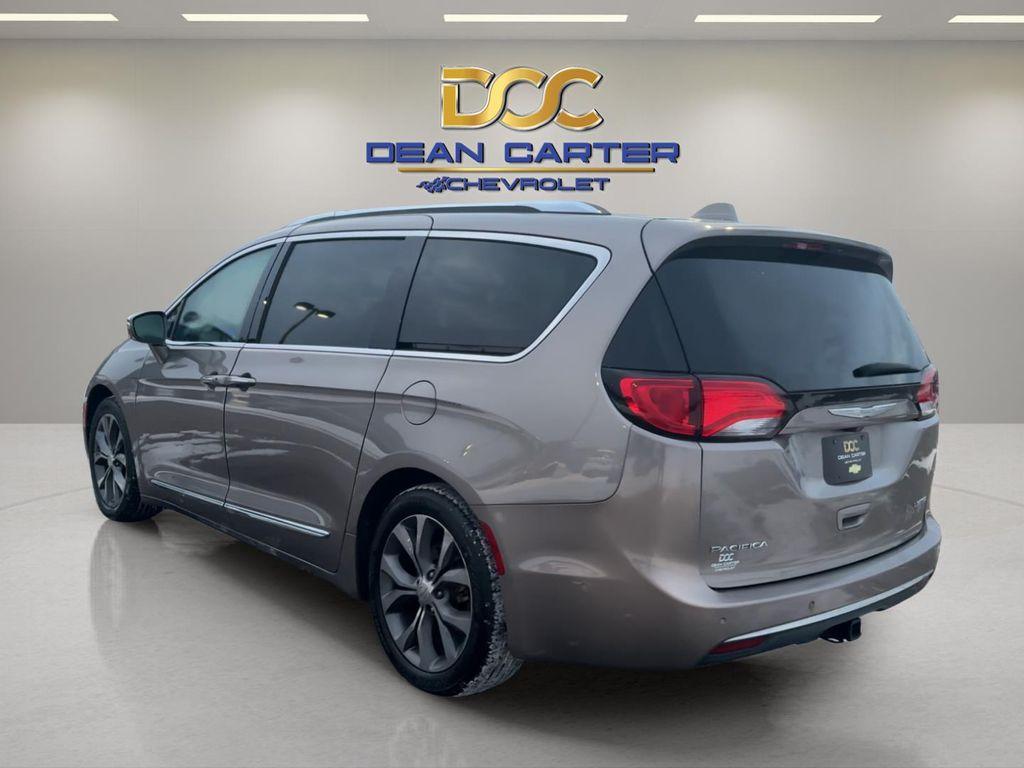 used 2018 Chrysler Pacifica car, priced at $17,497