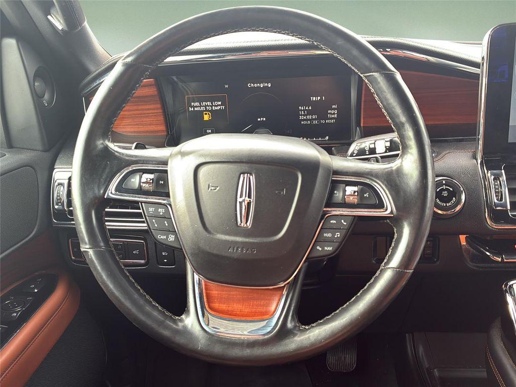 used 2019 Lincoln Navigator car, priced at $33,122