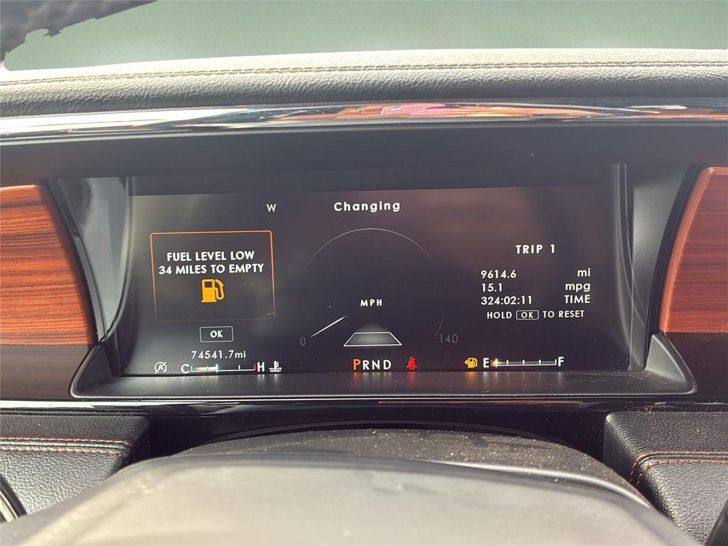 used 2019 Lincoln Navigator car, priced at $33,122