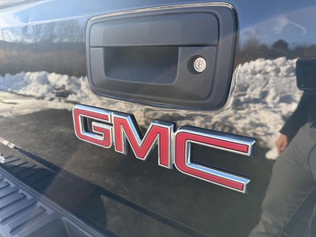 used 2015 GMC Sierra 1500 car, priced at $18,450