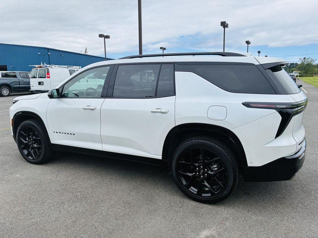 used 2024 Chevrolet Traverse car, priced at $51,350