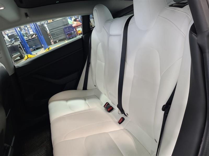 used 2021 Tesla Model 3 car, priced at $20,999