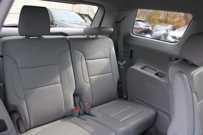 used 2020 GMC Acadia car, priced at $18,450