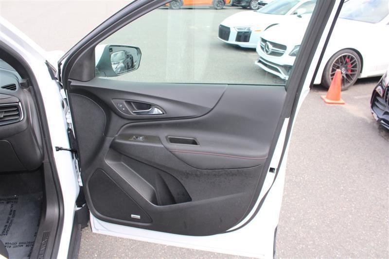 used 2023 Chevrolet Equinox car, priced at $23,450