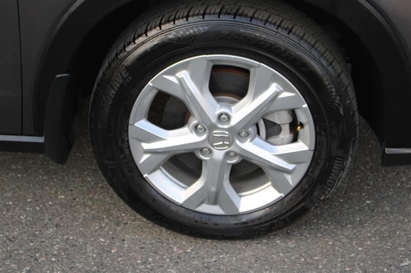 used 2025 Honda HR-V car, priced at $18,999