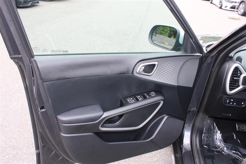 used 2021 Kia Soul car, priced at $14,999