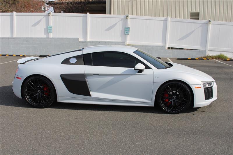 used 2018 Audi R8 car, priced at $139,900