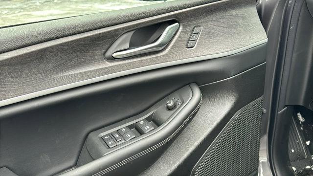 new 2025 Jeep Grand Cherokee L car, priced at $45,920