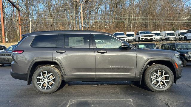 new 2025 Jeep Grand Cherokee L car, priced at $46,915