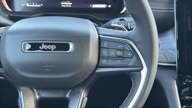 new 2025 Jeep Grand Cherokee car, priced at $46,970