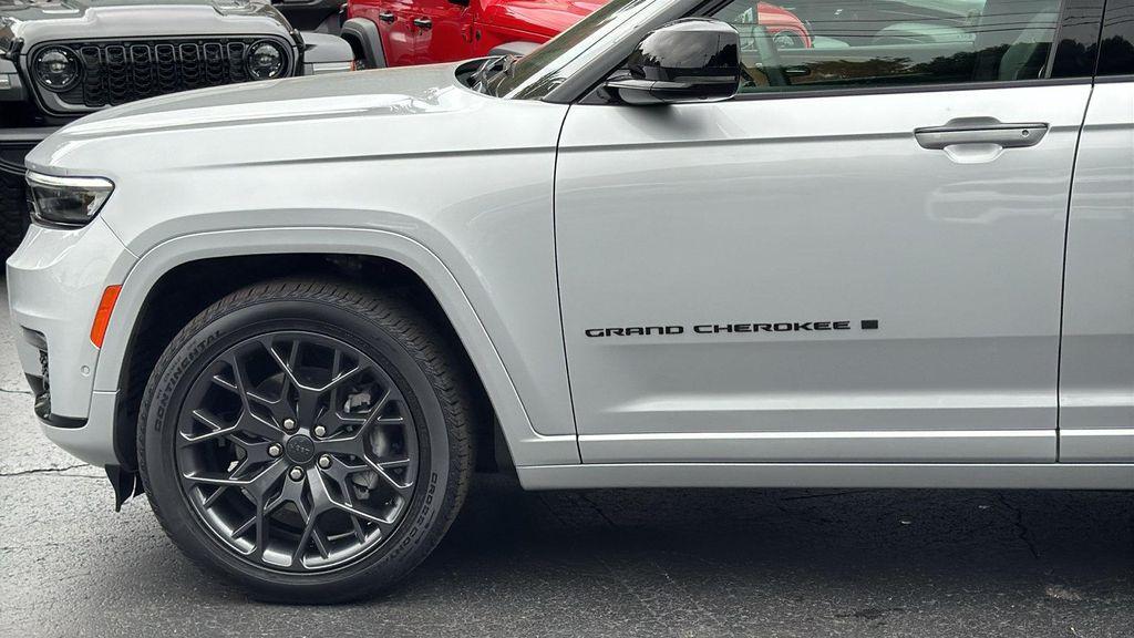 used 2025 Jeep Grand Cherokee L car, priced at $60,998
