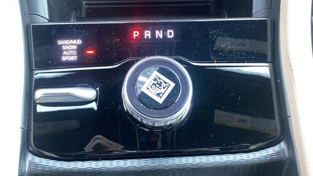 new 2025 Jeep Grand Cherokee car, priced at $46,090