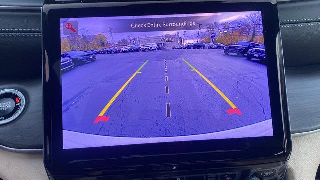 new 2025 Jeep Grand Cherokee car, priced at $46,090