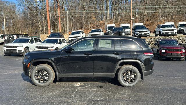 new 2026 Jeep Grand Cherokee car, priced at $47,550