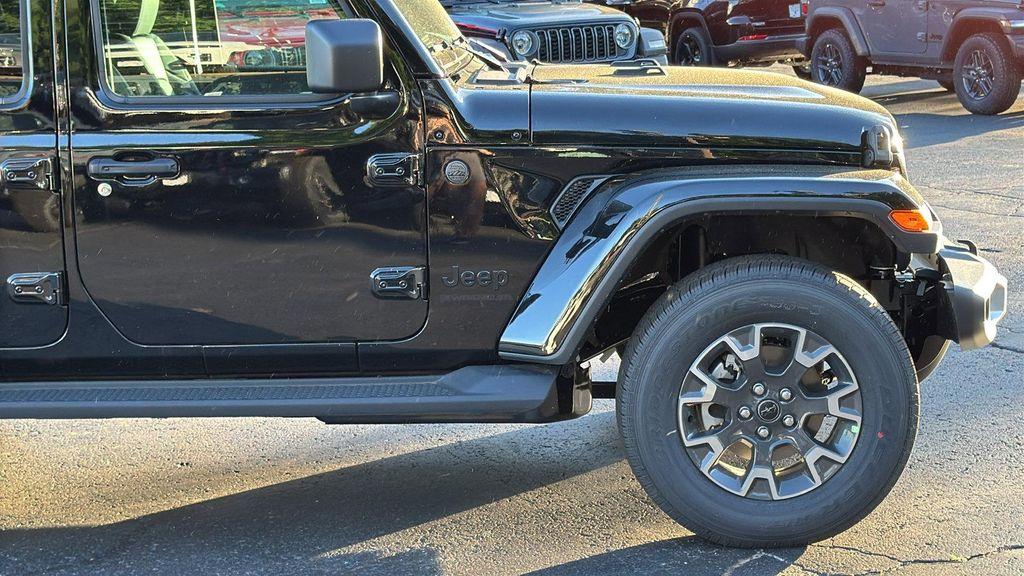new 2026 Jeep Wrangler car, priced at $57,470