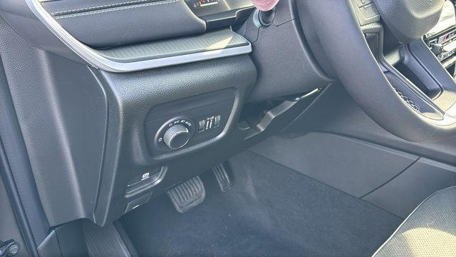 new 2025 Jeep Grand Cherokee car, priced at $48,800