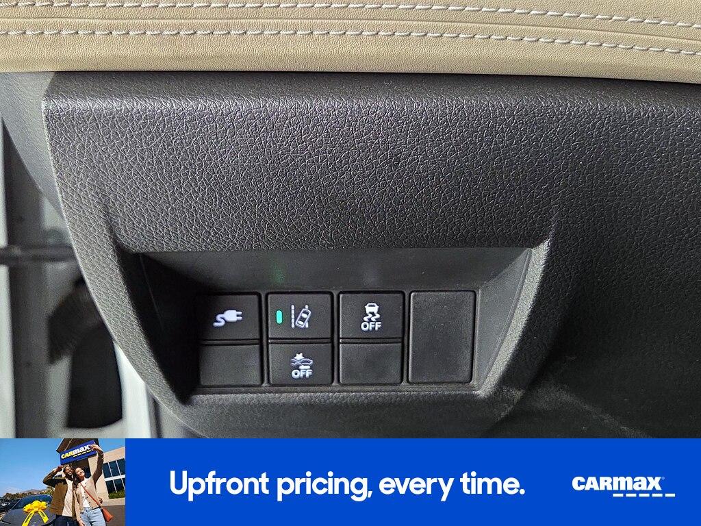 used 2020 Honda Clarity Plug-In Hybrid car, priced at $21,998