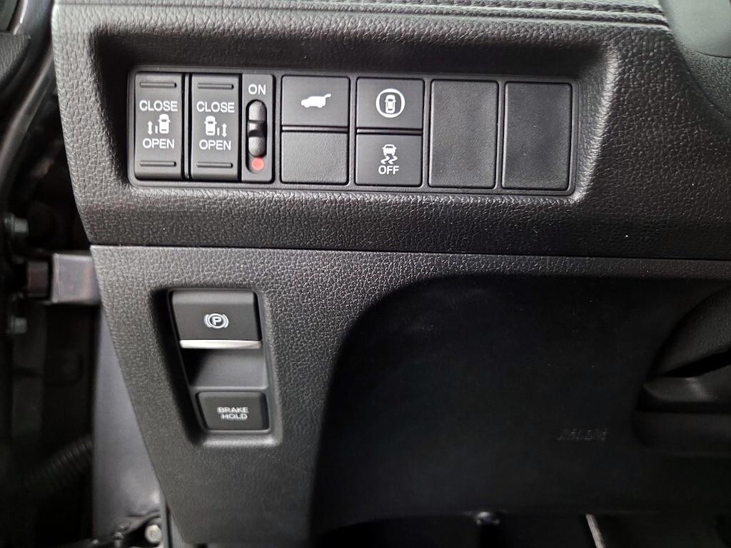 used 2024 Honda Odyssey car, priced at $37,998