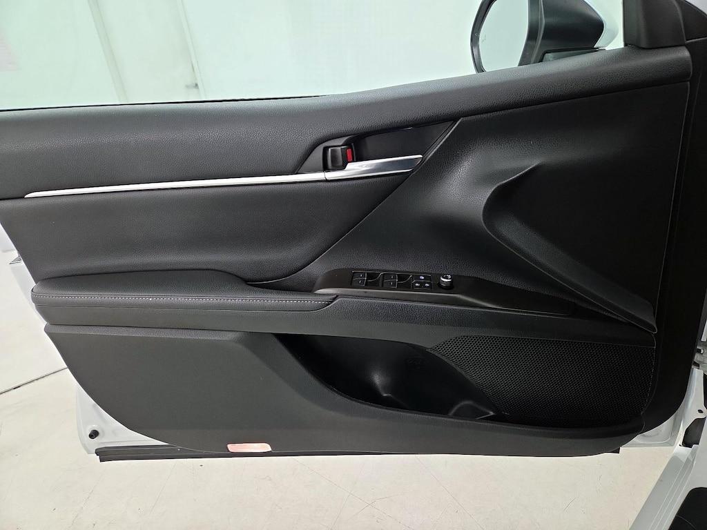 used 2021 Toyota Camry Hybrid car, priced at $26,998