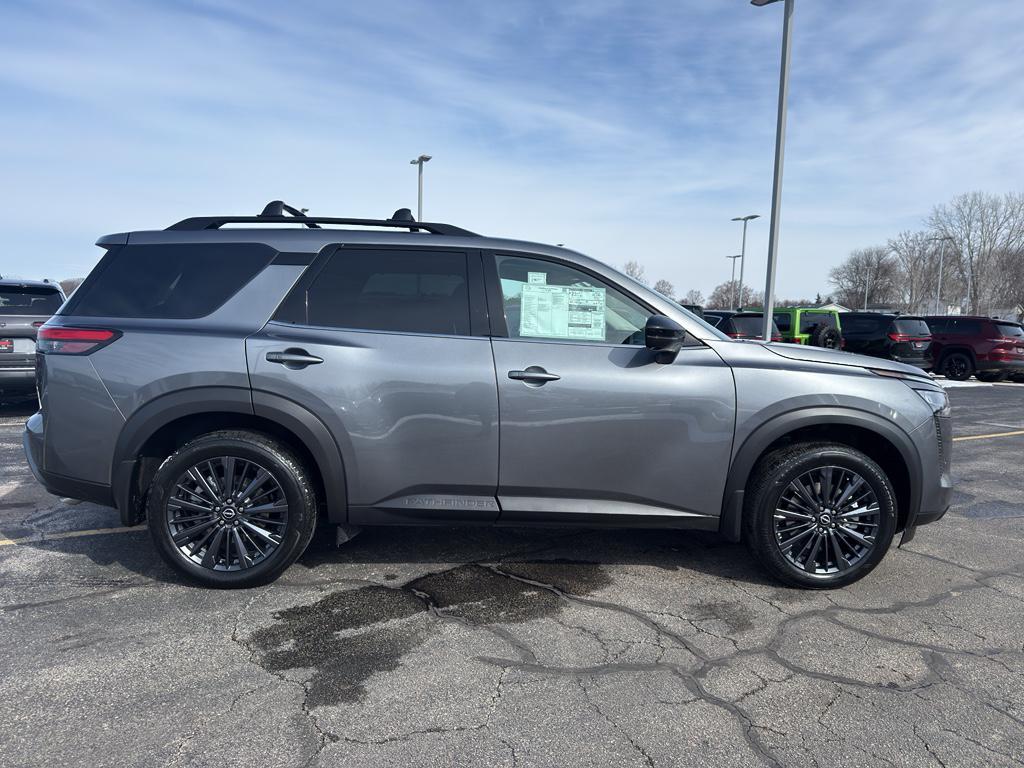 new 2026 Nissan Pathfinder car, priced at $46,632
