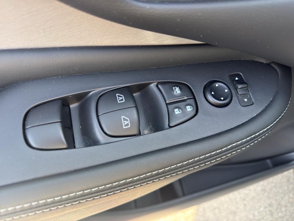 used 2024 Nissan Murano car, priced at $29,990