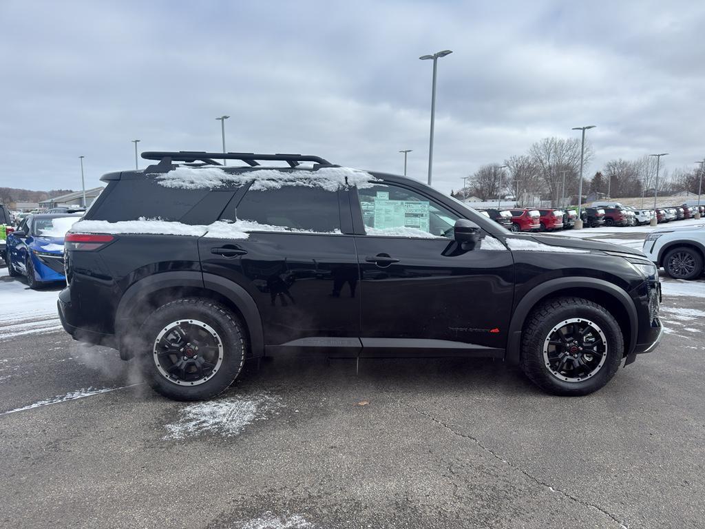 new 2026 Nissan Pathfinder car, priced at $45,589