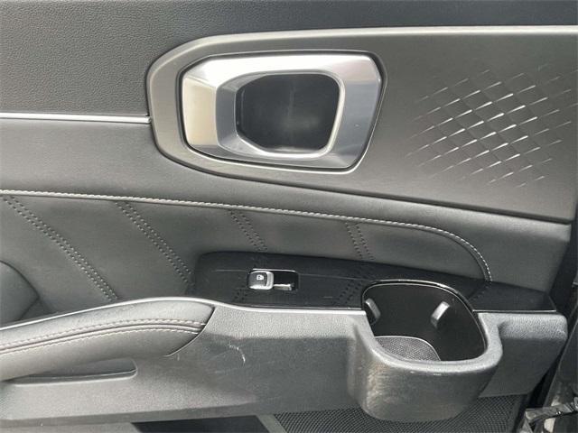 used 2023 Kia Sorento car, priced at $23,700
