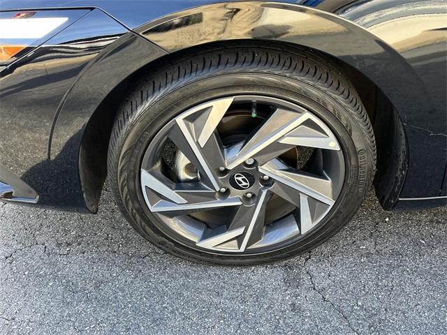 used 2025 Hyundai Elantra car, priced at $19,300