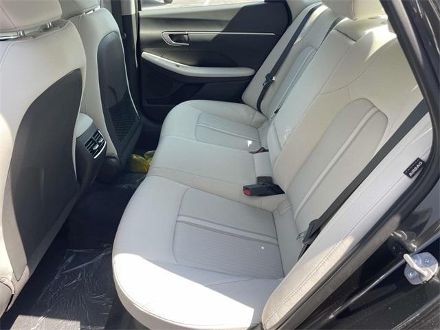 new 2025 Hyundai Sonata Hybrid car, priced at $29,782