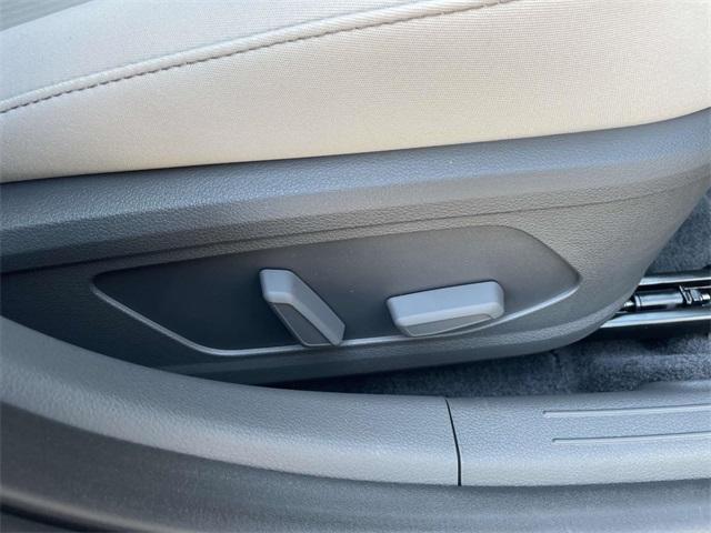 new 2025 Hyundai Sonata Hybrid car, priced at $29,782