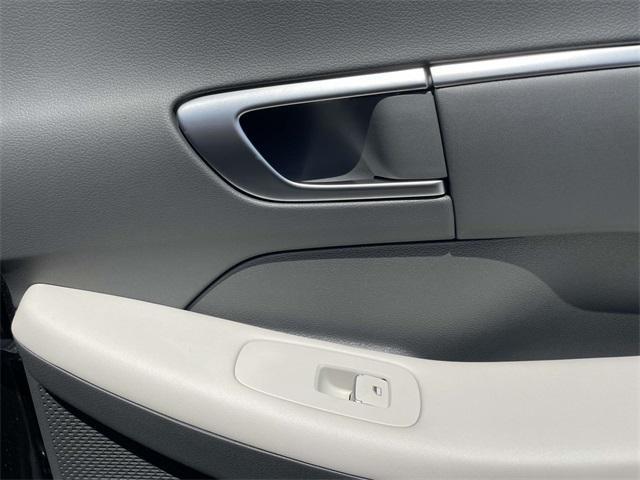 new 2025 Hyundai Sonata Hybrid car, priced at $29,782