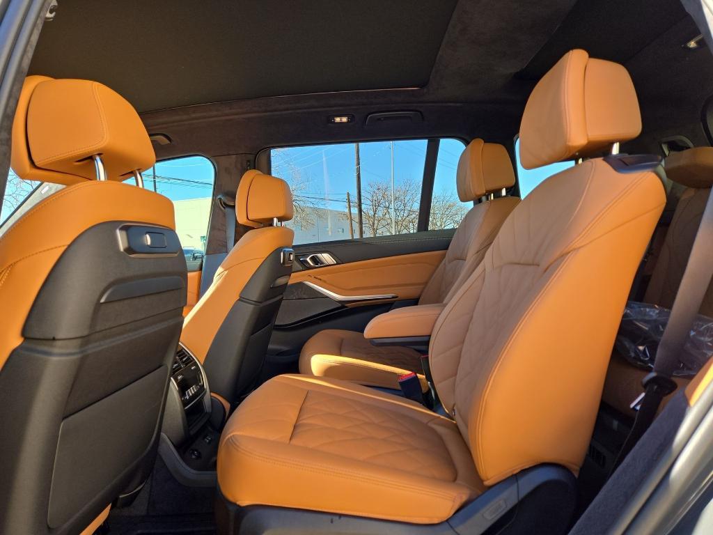 new 2026 BMW X7 car, priced at $104,325