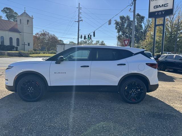 new 2025 Chevrolet Blazer car, priced at $39,425
