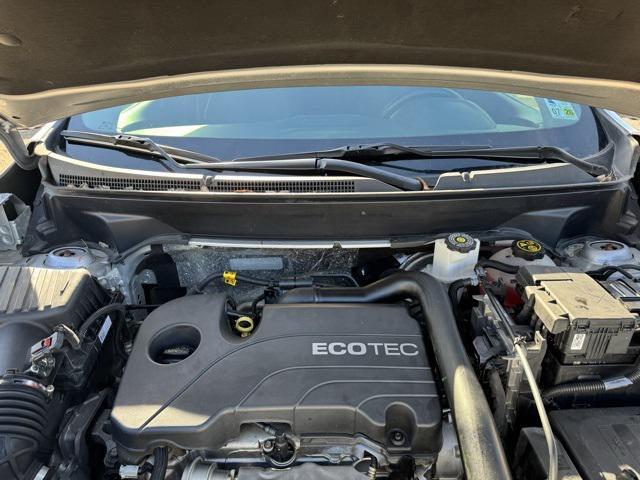 used 2022 Chevrolet Equinox car, priced at $17,450