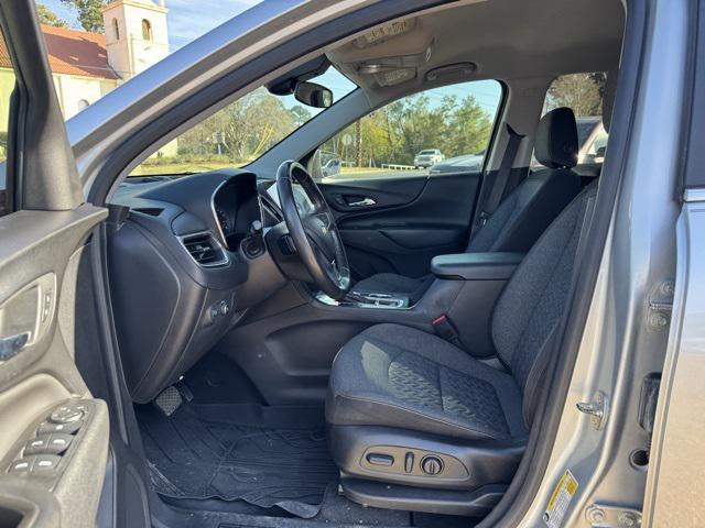 used 2022 Chevrolet Equinox car, priced at $17,450