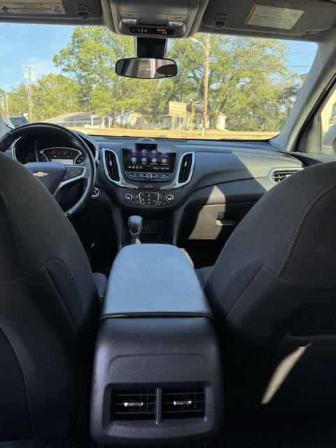 used 2022 Chevrolet Equinox car, priced at $17,450
