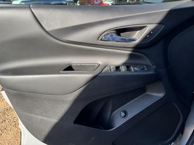 used 2022 Chevrolet Equinox car, priced at $17,450