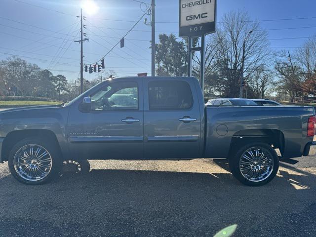 used 2011 Chevrolet Silverado 1500 car, priced at $17,492