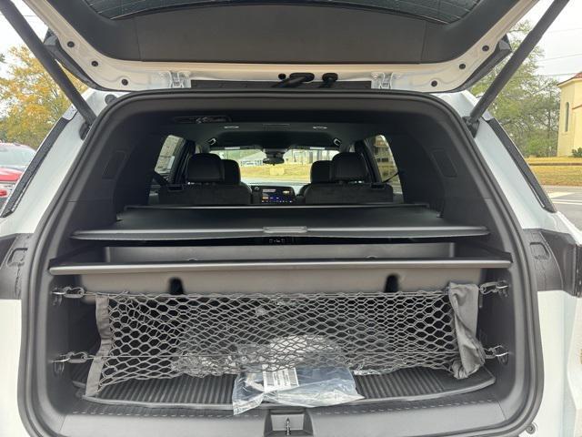 new 2026 Chevrolet Traverse car, priced at $44,585