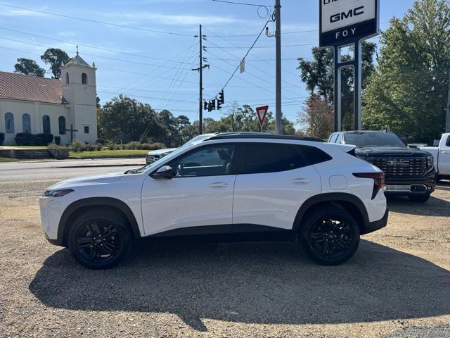 used 2025 Chevrolet Trax car, priced at $24,429