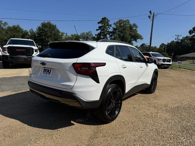 used 2025 Chevrolet Trax car, priced at $24,429