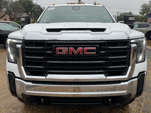 new 2026 GMC Sierra 3500 car, priced at $58,053