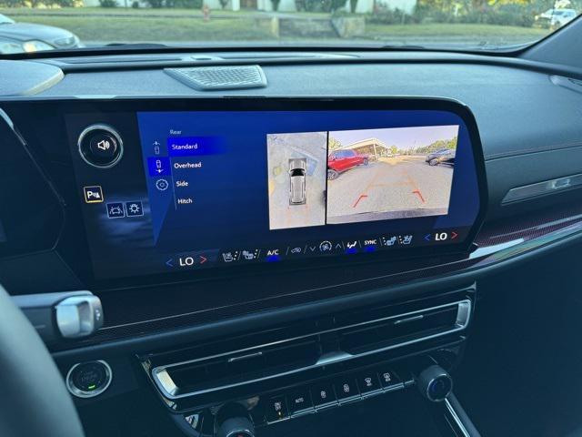 used 2024 Chevrolet Traverse car, priced at $49,926