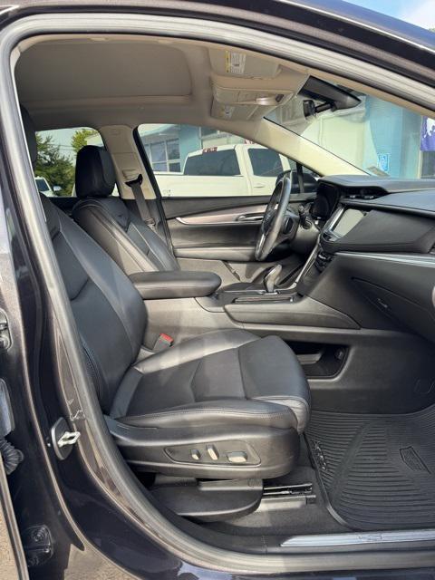 used 2018 Cadillac XT5 car, priced at $16,258