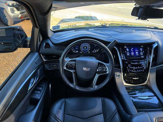used 2020 Cadillac Escalade car, priced at $39,902