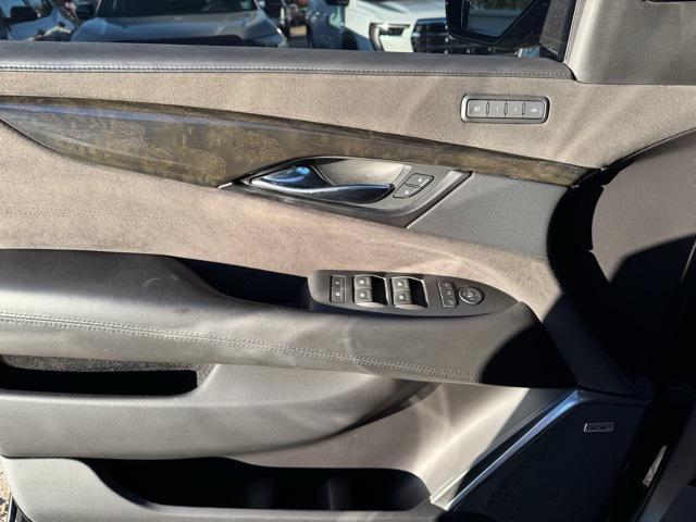 used 2020 Cadillac Escalade car, priced at $39,902